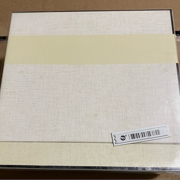 BALENCIAGA GIFTSET 50ml/100ml Shower Gel - Picture 3 of 4